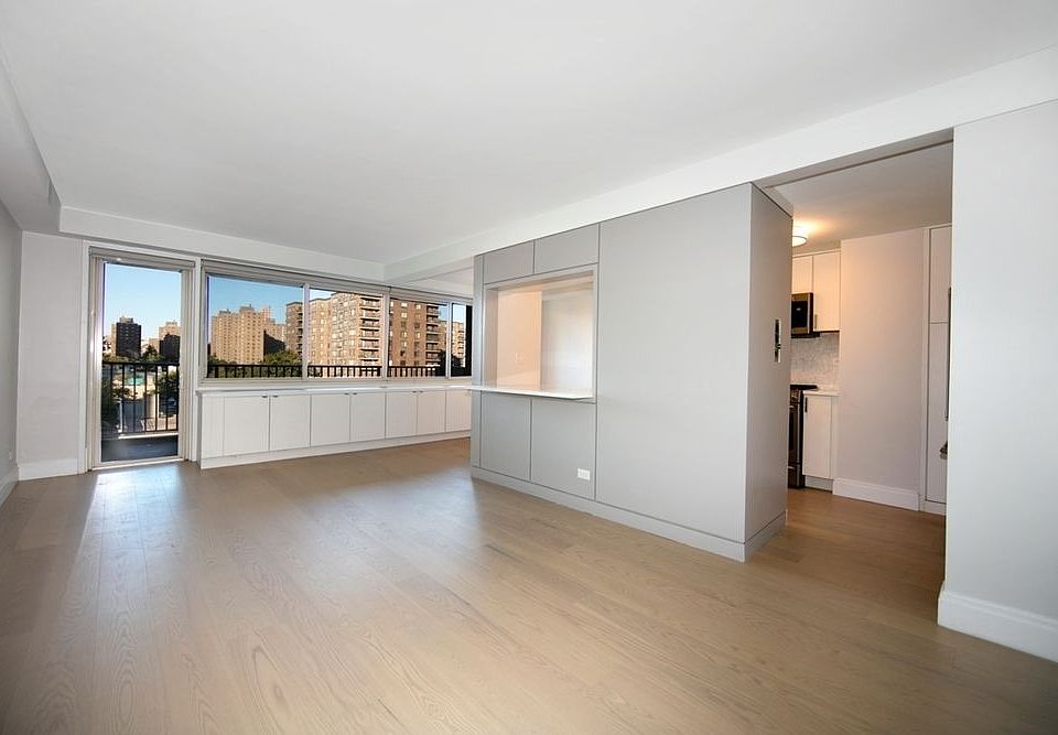 1st image of 160 W 97th St APT 9A