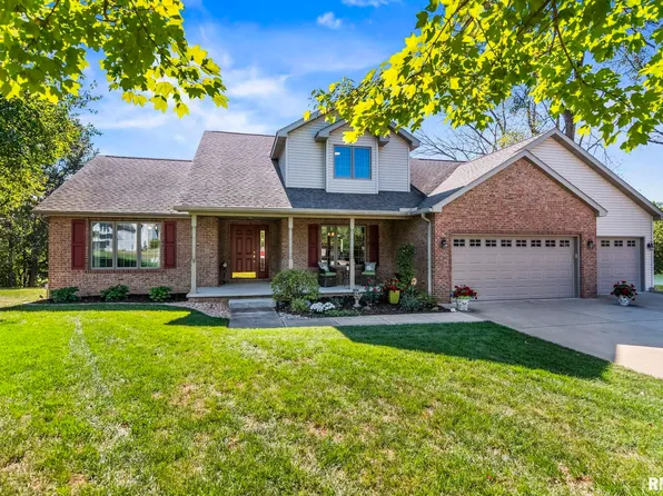 3572 Betrus Dr, Springfield, IL 62707