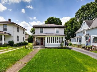 719 Robbins Ave, Niles, OH 44446