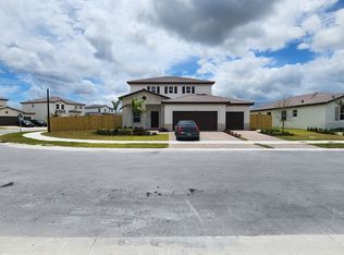 2501 SE 23rd Rd, Homestead, FL 33034