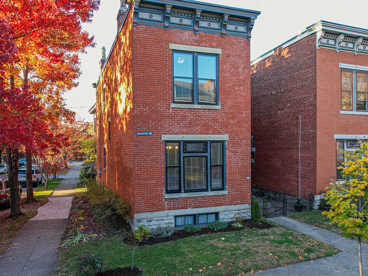 3 bed, 2.5 bath, 1774 sqft, $3,500 — Photo 1