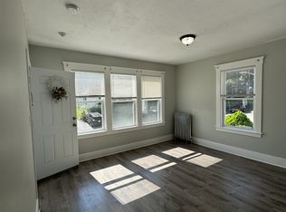 18 Lakewood St APT 2L, Worcester, MA 01603