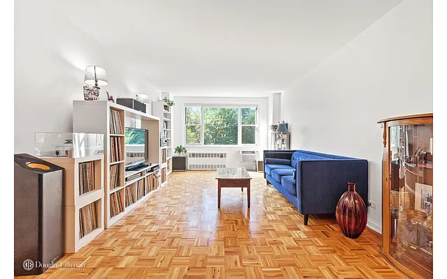 Sold by Douglas Elliman | media 8