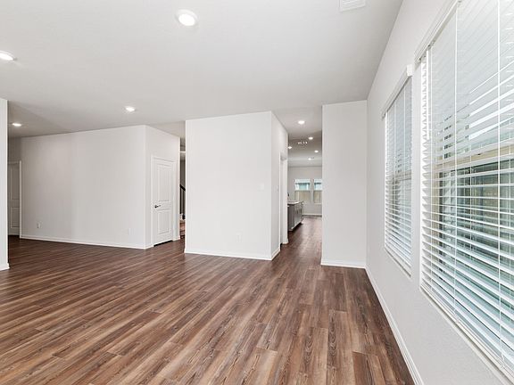 2nd image of 1302 Beech Blvd