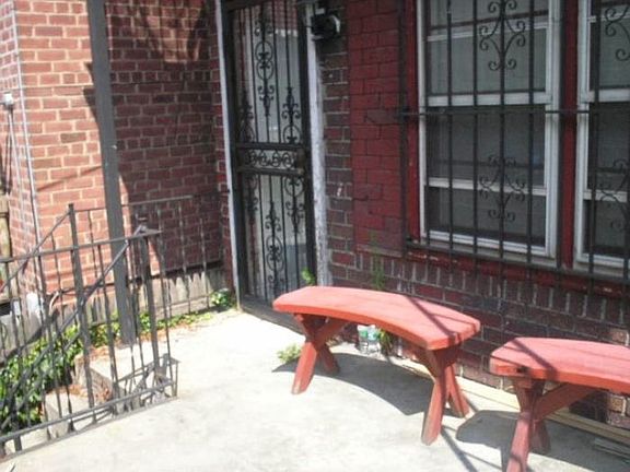 3rd image of 2558 45th St