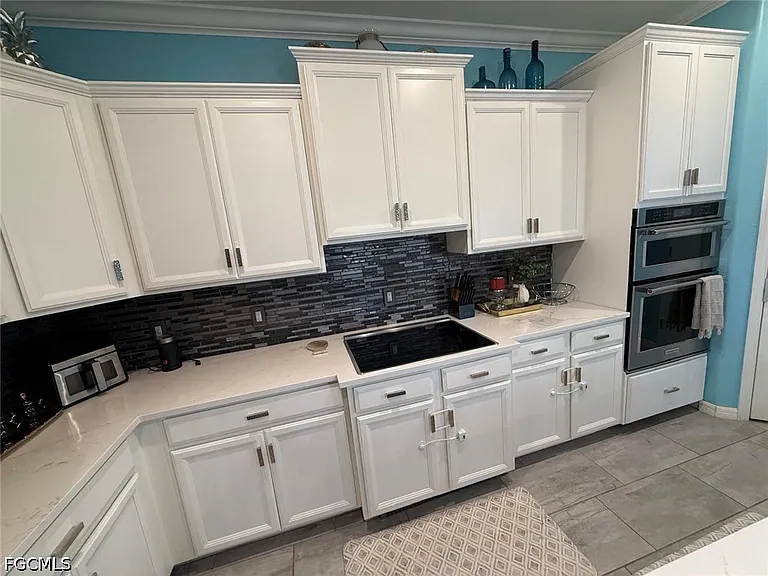 12963 Pemberton Way — Photo 28