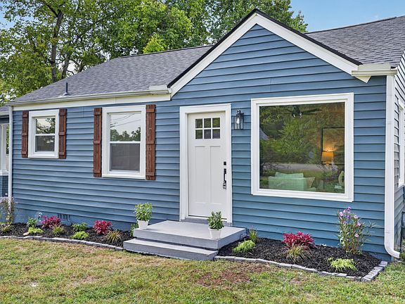 3rd image of 2618 Woodyhill Dr