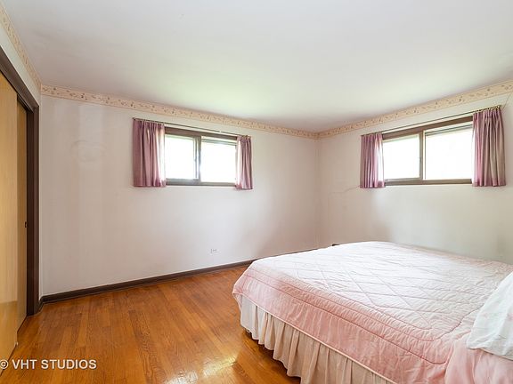 5th image of 3815 Gregory Dr