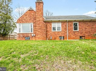 431 N Main St, Red Lion, PA 17356