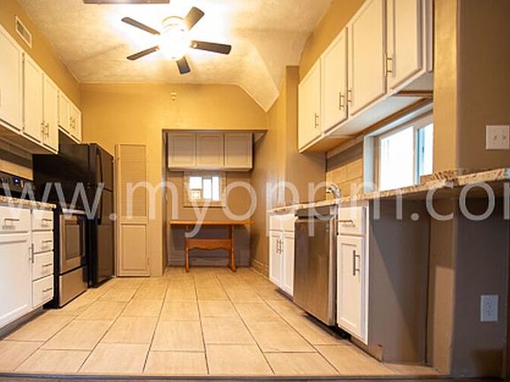 5th image of 816 N 41st Ave APT 3