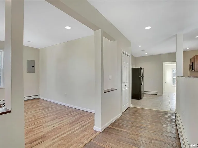 304 Tower Ave — Photo 9