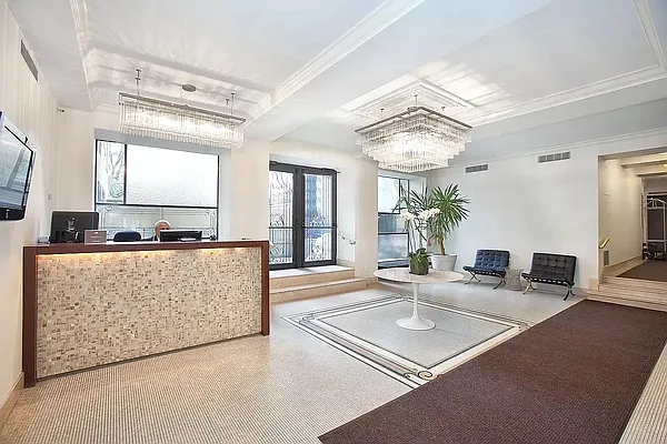 Rented by Douglas Elliman | media 21