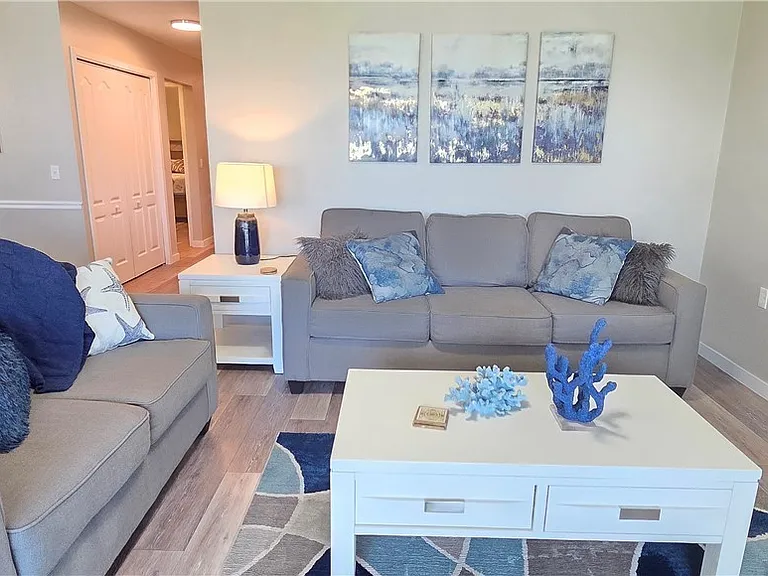 16635 Lake Circle Dr #612 — Photo 24