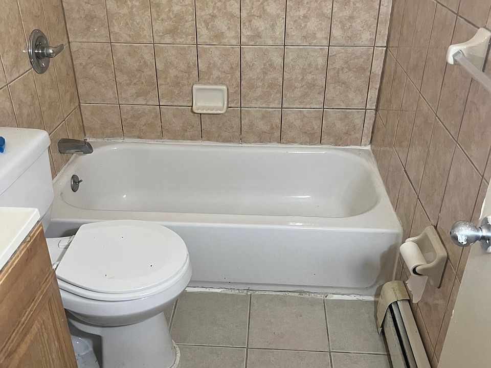 2nd image of 3580 Wilson Ave