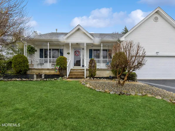 261 Middie Lane, Manahawkin, NJ 08050