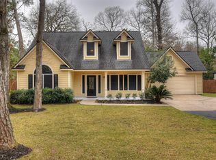 40105 Colfax Rd, Magnolia, TX 77354