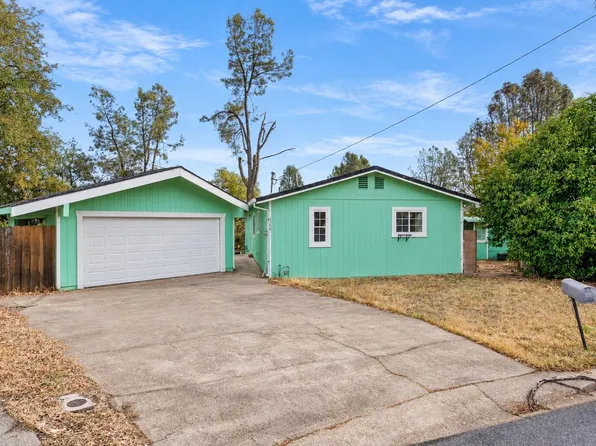 1330 Scenic Way, Redding, CA 96001