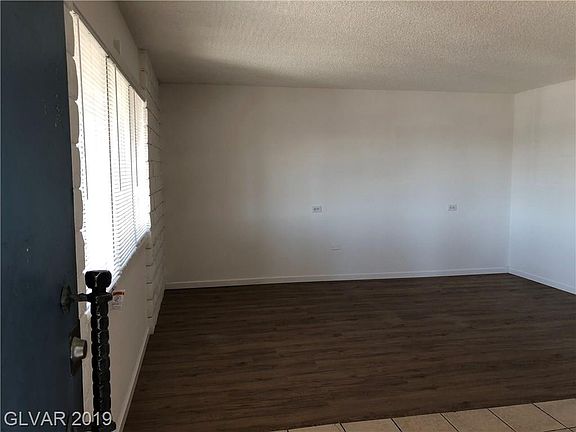 5th image of 1011 N 4th St APT 6