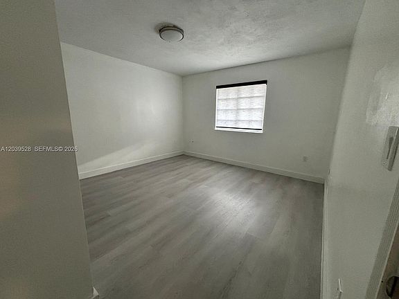 4th image of 2150 SW 76th Ct