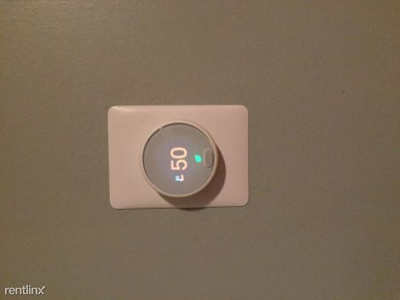 3rd image of 1909 N Kedzie Ave #3