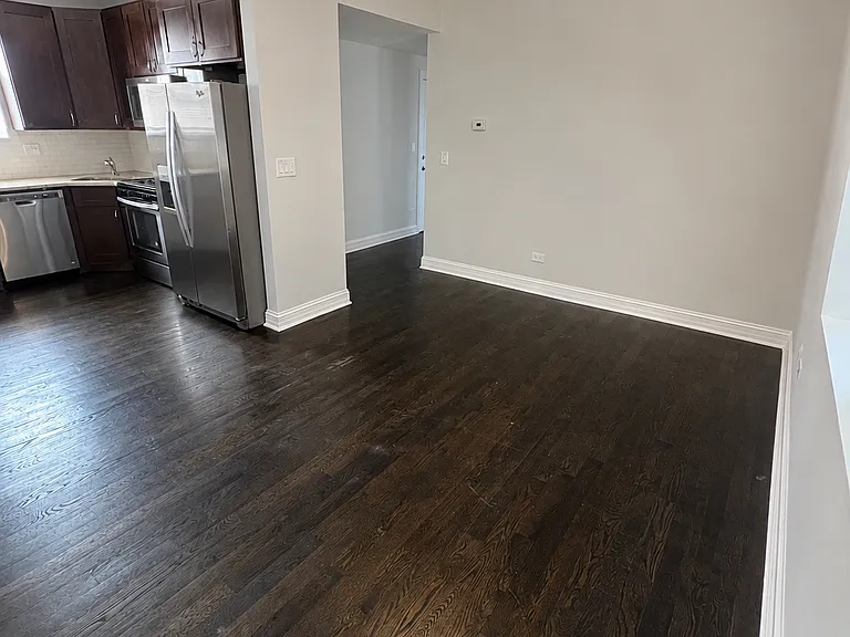 1115 N Rockwell St #1 — Photo 9