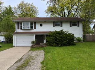 928 W 68th Pl, Merrillville, IN 46410