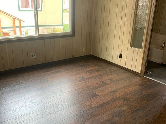 3rd image of 229 Friar Dr