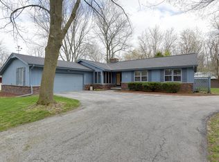 N91W5877 Dorchester Dr, Cedarburg, WI 53012