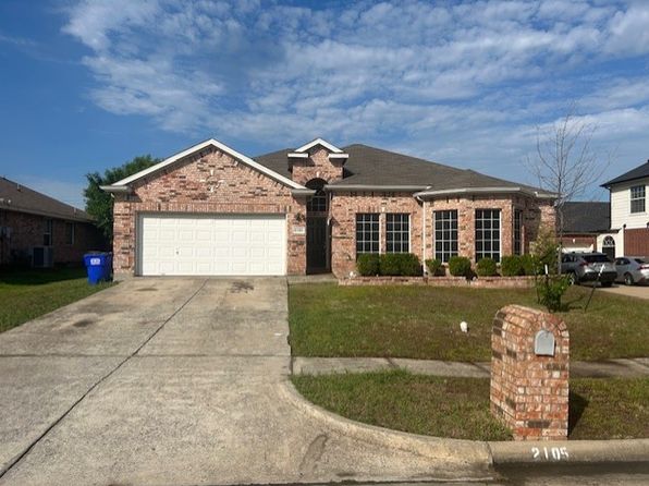 2105 Cardinal Dr