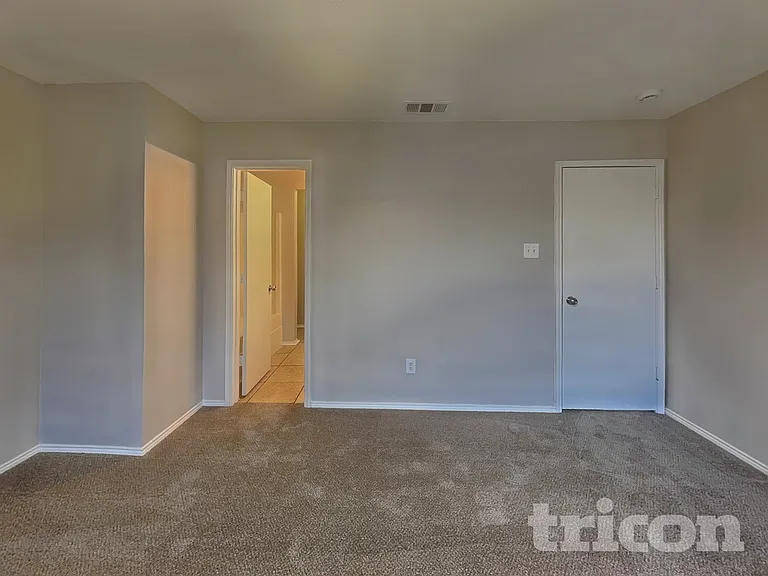 7422 Amber Dr — Photo 7