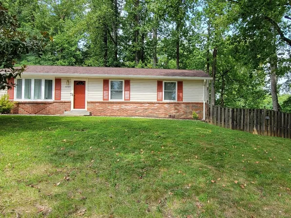 6780 Glen Albin Rd, La Plata, MD 20646