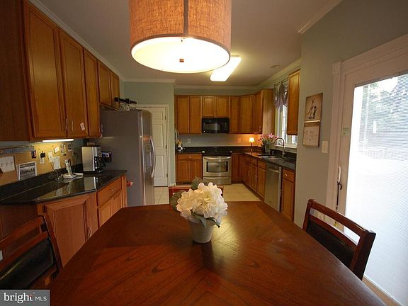 5th image of 35739 Parklawn Ct