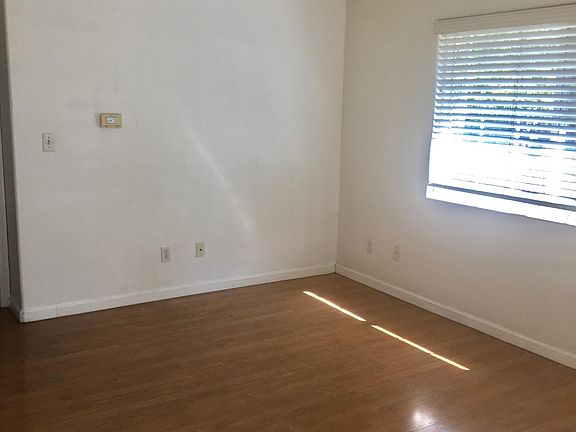 3rd image of 2508 S 3rd Ave #B