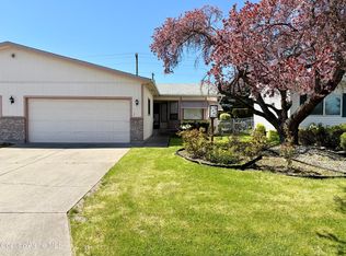 1537 W Woodlawn Dr APT 2, Hayden Lake, ID 83835