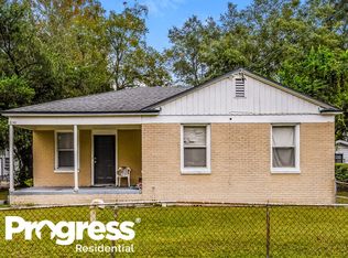 8141 Lexington Dr, Jacksonville, FL 32208