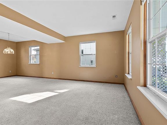 3rd image of 3555 Abbotts Mill Dr