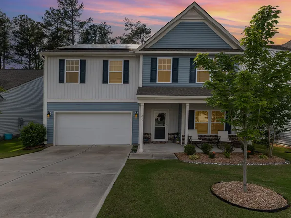 215 Mona Lisa Ln, Morrisville, NC 27560