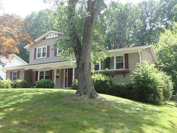 2nd image of 13716 Drake Dr