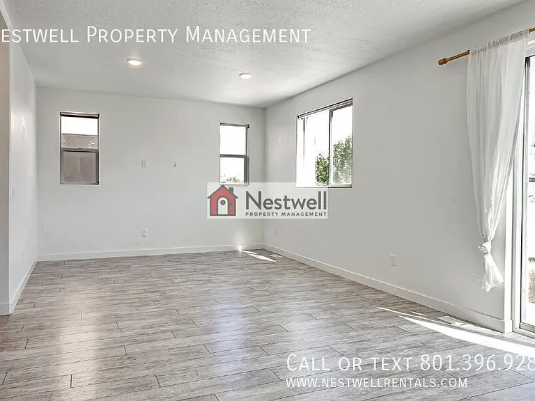 506 N 290 E — Photo 6