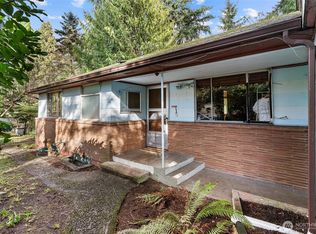 13758 Palatine Avenue N, Seattle, WA