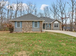 121 Saint George Dr, Fairfield Glade, TN 38558