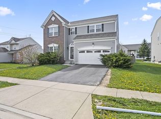 1571 Fox Fire Dr, Marysville, OH 43040
