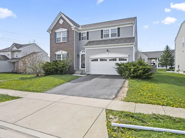 1571 Fox Fire Dr, Marysville, OH 43040