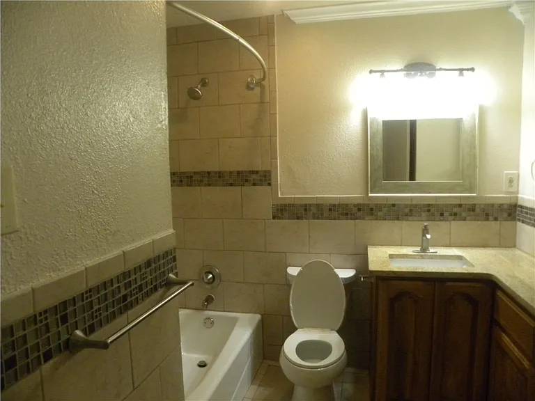 4618 Wooldridge Rd — Photo 8