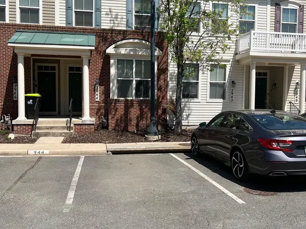 2944 Chinkapin Oak Ln, Woodbridge, VA 22191
