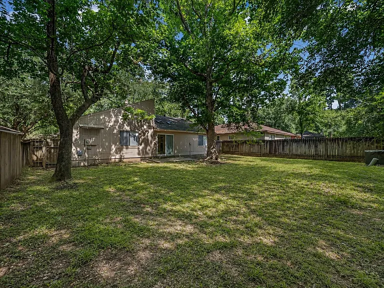 55 Summer Crest Cir — Photo 2