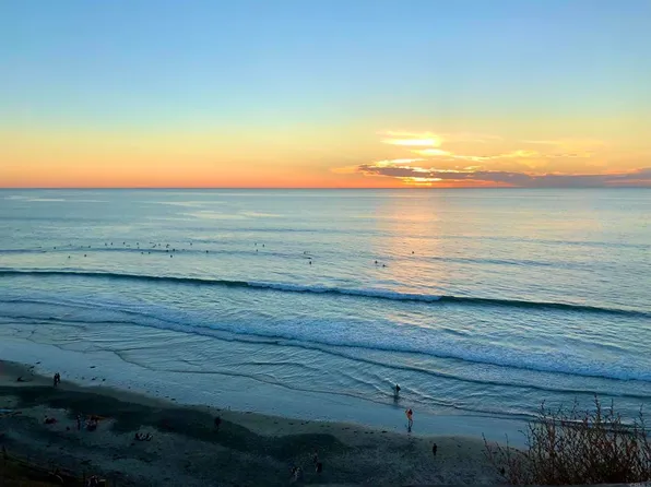 127 W Glaucus St Unit B, Encinitas, CA 92024