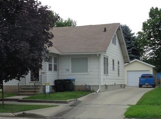 813 S 22nd St, Fort Dodge, IA 50501