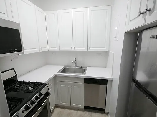 Rented by Rachel Realty | media 10