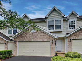 5 Sierra Ct, Lake In The Hills, IL 60156